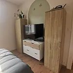 度假居 Vespa Casa 瑟堡