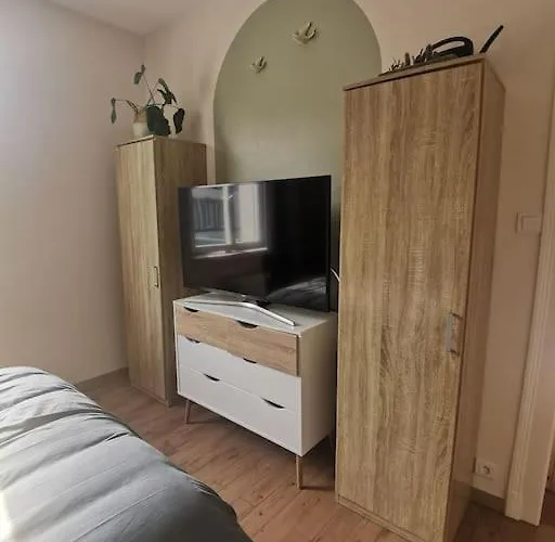 度假居 Vespa Casa 瑟堡